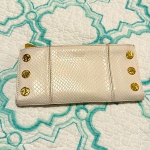 Never used Calla Lily White/Brushed Gold wallet from Hammit